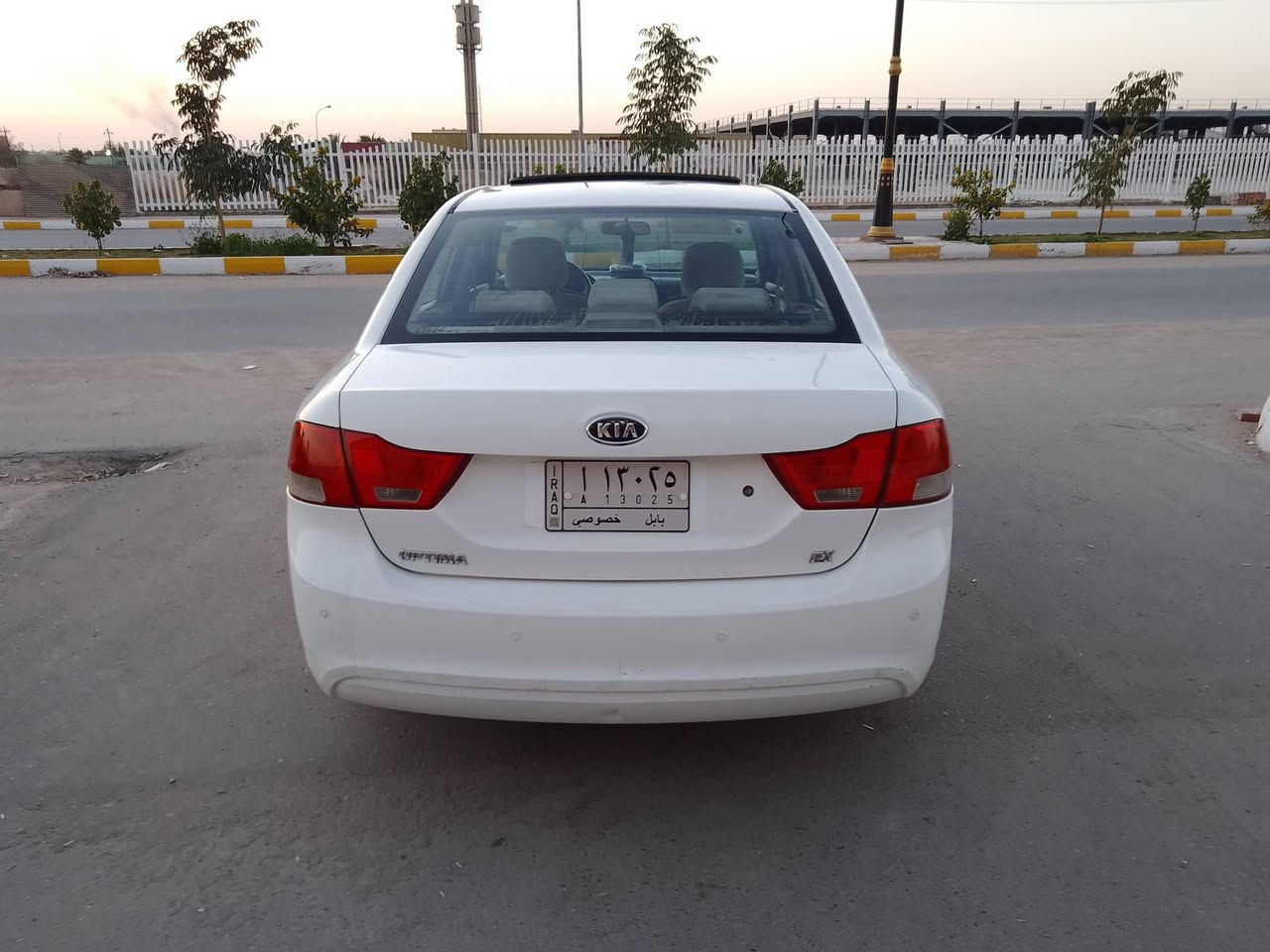 سلام عليكم الغوالي سياره اوبتميه موديل 2009 كفاله من ضربه ولصبغ حدايه كامله تبريد كامل محرك 2000 ما مفتوح سياره كامله مجهزه / مكاني ناصريه حي الزهراء وهذه رقمي ‏‪***********‬‏ وبلخدمه
