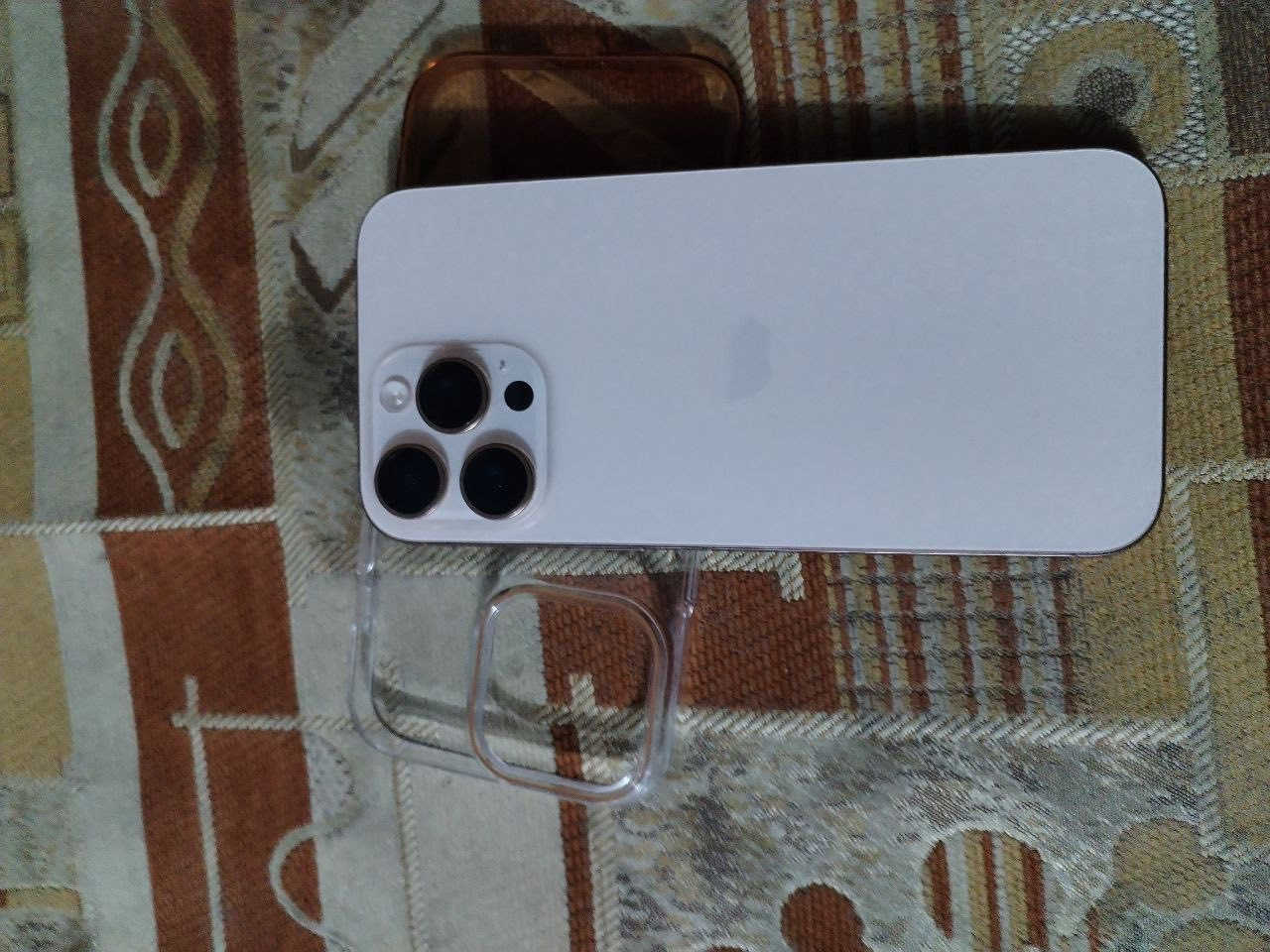 سلام عليكم ايفون 16 برو ماكس ماستر عربي شرق اوسط مكان بغداد الحسينيه سعره 1250
***********
