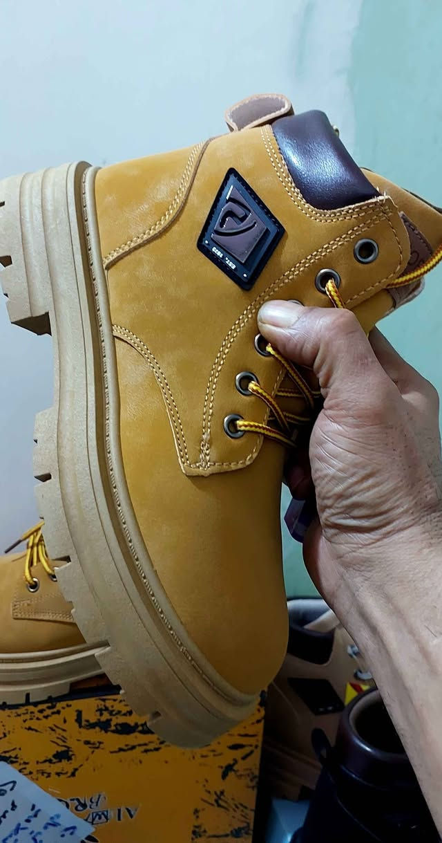 تصفية15موديلات نص بوت جلد طبيعيJEANSمصنع الماس الطبيعي الهندي كبس وخياط ضاهر كعب ودبان طبي توصيل5الف بغداد, العراق


**إذا كنت صاحب هذا الإعلان وتريد حذفه لأي سبب، رجاءا أرسل رسالة إلى الدعم الفني**