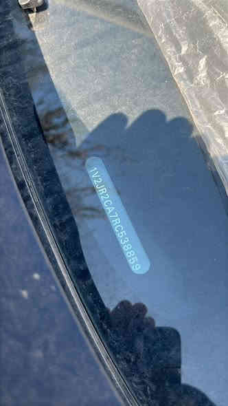 للبيع Volkswagen Atlas 2024 Vip 7 
الحالة: دخول جديد
المواصفات: فول كاملة
الترخيص: رقم كاتي – السيارة باسمي
الحادث: يوجد حادث (البيع على وضعها)

⭐ المميّزات:
 • تشغيل ودخول بصمة
 • شاشة كبيرة
 • حساسات أمامية وخلفية
 • كاميرا خلفية
 • مثبت سرعة
 • نظام ABS
 • وسائد هوائية
 • جنطات وكالة
 • تكييف ثنائي التحكم
 • نظام أمان ألماني متكامل
7 راكب داخل ابيض
📌 السعر المطلوب: —190 قابل للتفاوض

📱 للتواصل: *********** غير متواجد على النت
