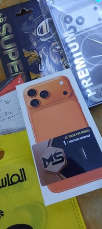 ايفون 17بروماكس 256 سيم كارت واحد ZA  جـــديـد (غــيـر مفتوح) ضمان سنه...