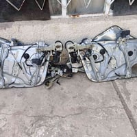 مكاين • جنسيز ايكوس • نجف