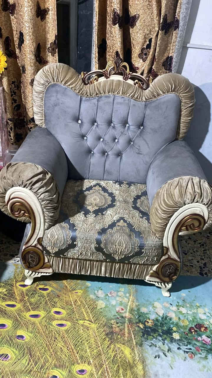 السلام عليكم شباب تخمين ملكي جديدات السعر مليون و١٠٠ ولشراي بي خير ويدلل متواجد ***********
