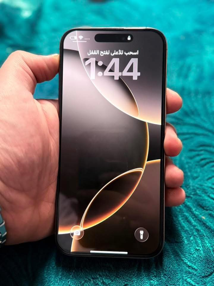 سلام عليكم اخواني الأعزاء 16  برو ماكس المواصفات
1_البطارية (96)

2_شرق اوسط  مكفول من الشخط  

3_المساحة (512) 

4_ بعده ماستر بالضمان 
الجهاز مكفول ونضيف   وسعر مليون و 550  اكتب سعرك وبيك خير وتدلل    إذا ما تشتري ما يحتاج كلام سلبي توكل ما مجبور تعلق اني منطيك جهاز ماستر


**إذا كنت صاحب هذا الإعلان وتريد حذفه لأي سبب، رجاءا أرسل رسالة إلى الدعم الفني**