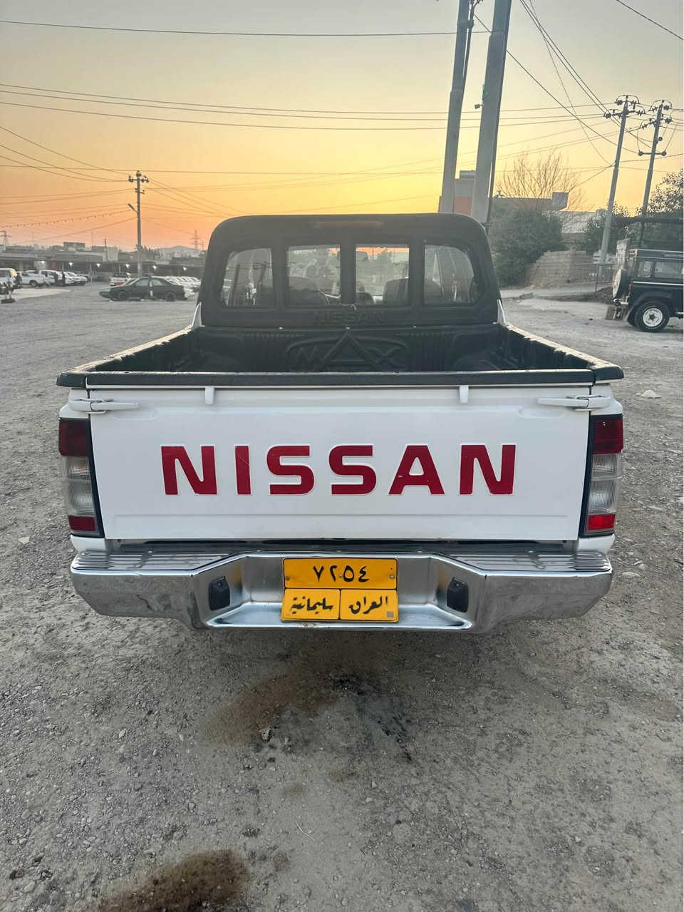 نیسان مۆدیل٢٠١١ یابانی سویچ کۆنترۆڵ 
 بۆیاخ نیە ساردێكی کەمی هەیە
 مەکینەی نەکراوەتەوە تایەی تازەیەی 
سەنەوی بەسەر نەچوە
ماڵی دۆستە
نرخ   ١٤٢ گەڵا کەمیك معامەلە

***********
*********** السليمانية, العراق
