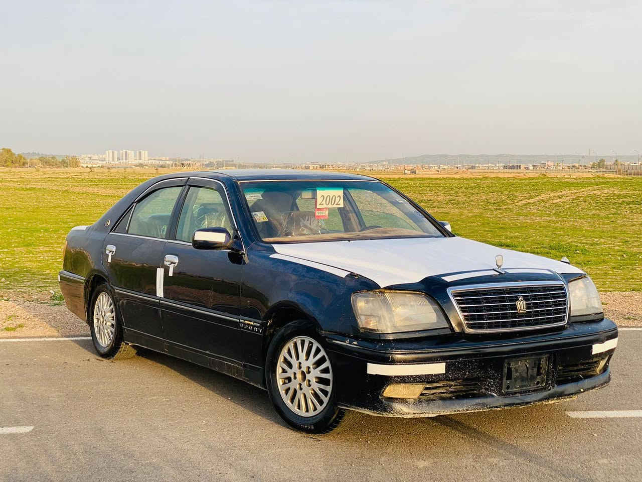 ماشااللە لە ماڵی هەموو لایەک
مەلیکەی ساق 2002 مەکینە vvt 
4دوگمە دەشبول نەجەف 
4 تایەیی لوکی لەسەرە 
سەیارەکە وردە دەسکاری گەرەکە زۆر بەسیتە خۆم نیوەیم تەواو کردە 
سونەریم داناوە 
سعری 40 وەرەقەو مەجالێ برایانە تخوا موشتەری نیت سەرم مەئیشینە پارەی بڕاوەیەکە 
شوێن کەلار 
ژم :***********
