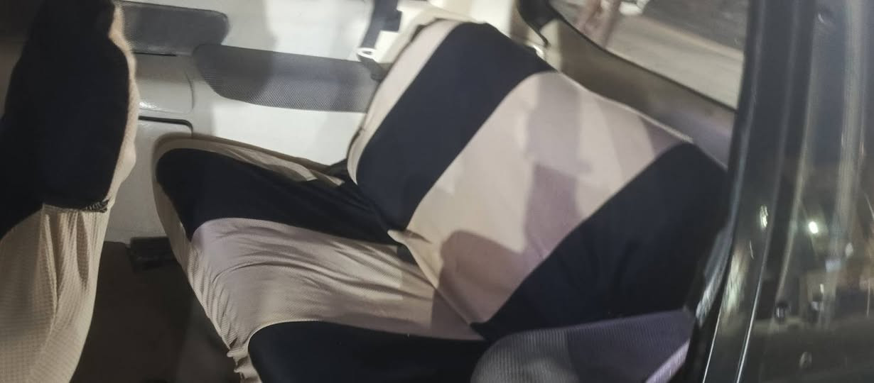 السلام عليكم
للبيع متسوبيشي موديل 1995

السايرة صدرها امامي وخلفي جديد 

ومنضومة البريك والبوربنات كلهن جدد 

كير مكينه كورلا خير من الله راعيها صاحبي سيارة خير من الله ما موكفتني بالشارع شاهد الله عليه وطسته حلوة كيرها حلو 

رقمها انكليزي بصرة مداور ثاني يوم 

السعر 25 مكاني بغداد الكاظميه ساحة عدن 

و بالعافيه على الياخذها سيارة كرفتها حلوة الحمد لله 

للاتصال *********** 

واتساب ***********
