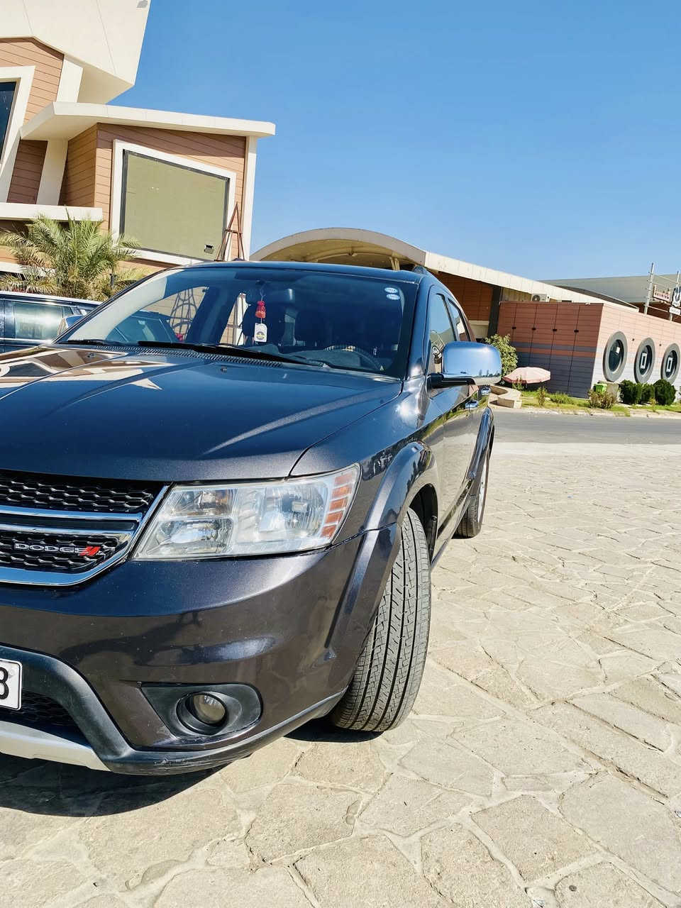 السلام عليكم 🫡
للبيعDodge Journey 🚙

ألون نفطي 🩶

سنة الصنع 2016 ✅

محرك 6سلندار 💪🏼 3600

موصفات Rt فول عدا الفتحه 

مقاعده السيارة جلد🦾

مقعد السايق تحكمات كهربائيه وتدفئة تبريد 👌🏻

7 راكب السيارة 👥

دفع رباعي AWD🛞

شاشه كبير 🖥️

تحكمات استيران 

بصمة ابواب 🫆👍🏻

تشغيل عن بعد 🚘

3قطع تبريد 🧊

السيارة جاهزه من كل شي ماتصرف عليه شي 🛠️

ضرار السيارة جاملغ يسار وبنيد مبدال هاي اب امريكه والشاصي بي تعديل على بارد شيء بسيط من جهتين ماثرار شي 

وهنا بل عراق بيه ضراب بل جاملغ الايمن واسفل باب السايق ومراجعه على بارد بدون دواخل شرط وبدون معجون او صبغ فقط مراجعه على بارد 👌🏻

المحرك مبدال جديد مال كصه قبل سنه امبداله موديل 🦾2017

كير ومحرك شرط انطيهم مابيهم شيء وباقي السيارة مابيه اي شي 

السعر  122$💸

مكان السيارة موصل الايسر 📍

للتواصل *********** ☎️📩 وتساب 

او📞***********📩 وتساب
