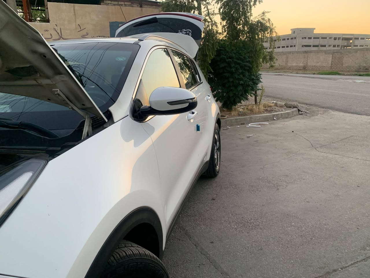 سلام عليكم سبورتج للبيع 2019 كوري باي كوري فول مواصفات 
مكينة كاز ماشية 82000الف بيع او مراوس مع بنزين بدون صبغ وبدون ضرر سيارة من الاخير فول كشنات تبريد وتدفئة مانع انزلاق تحديد مسار مثبت سرعة واحد على واحد السعر 150 وبيها مجال العنوان موصل حي النور مع تحياتي
 اسيا :***********
كورك :***********
