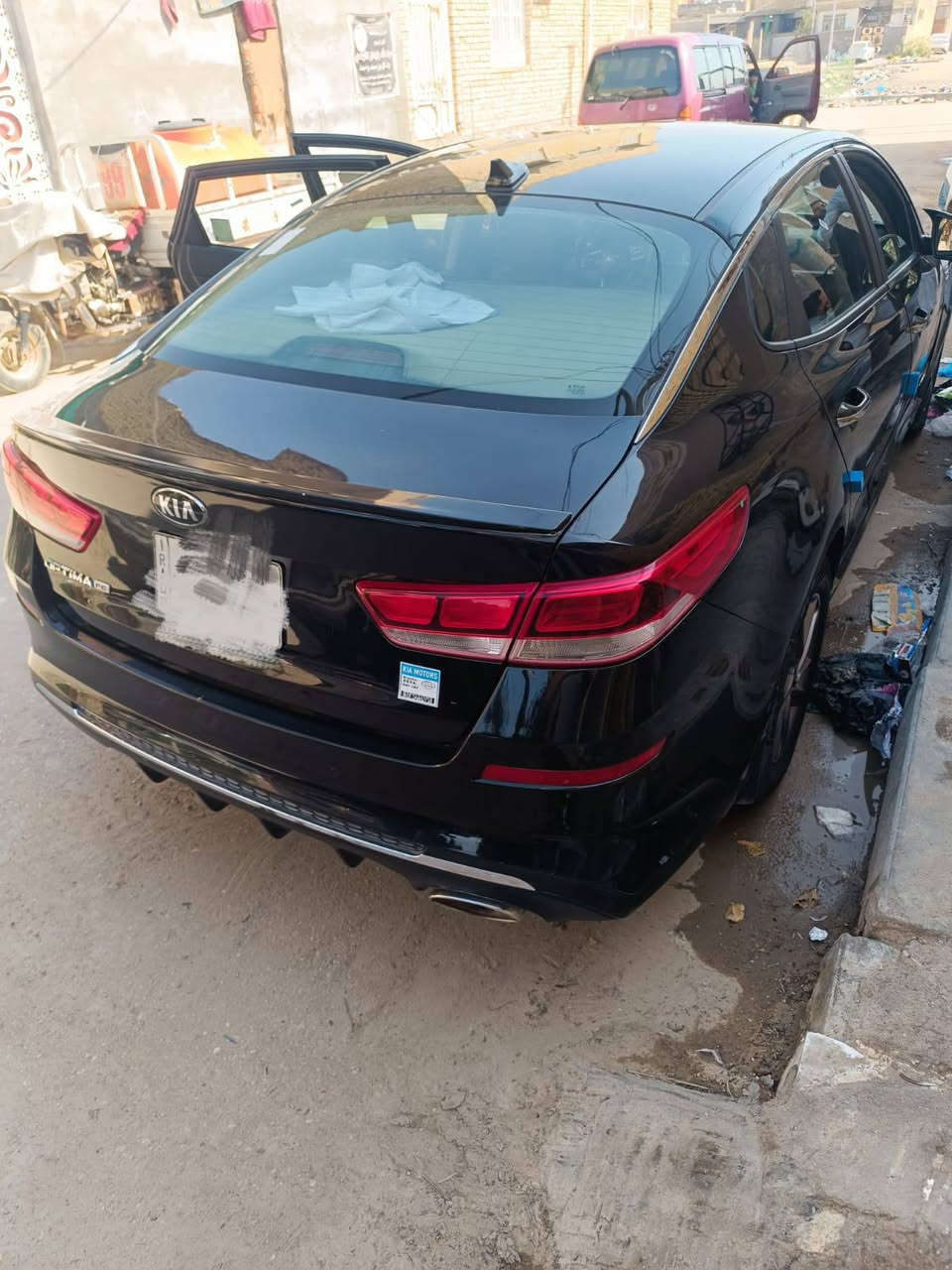 اوبتيما 20 امريكي
محرك Gdi 2400 
حادثها جاملغ وبنيد
السعر 125 وبيها مجال
الشراي يتصل ***********
