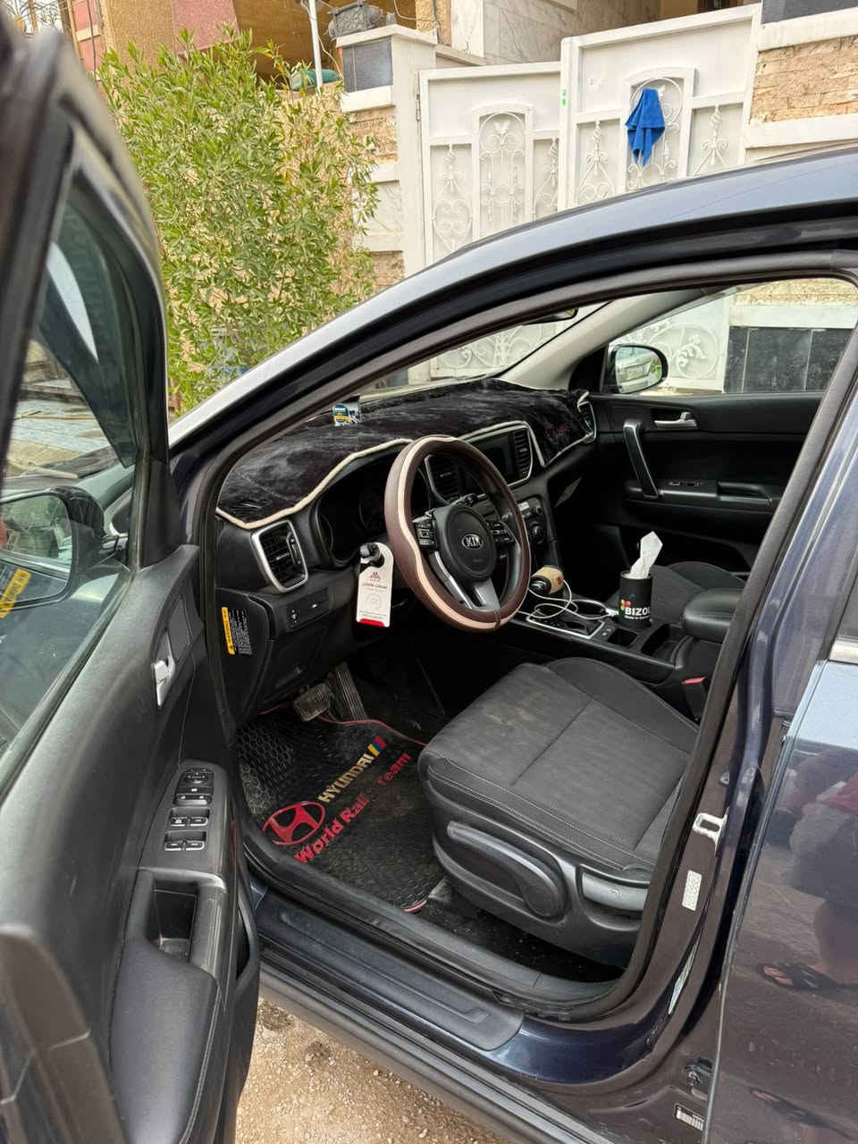 السلام عليكم سبورتج 2020رقم اربيل بأسمي الدولي الجديد سنوية لل28شرط التحويل او الوكالة وارد امريكي ضرر جاملغ وباب السائق بدون دواخل محرك 2400  والسونار مرفق بالمنشور ايرباك دركة فقط محرك كير صدر تبريد كلها كفالة عامة تحكم ستيرن 4جهات نظام تحديد مسار رادار امامي وجانبي كاميرا دواره حاكية اتصال لايت زنون بلادي 3انظمة قيادة وبعد بيها مواصفات هواي ماشية 58شرط الفحص و السونار السعر 147وبيها مجال مكانها بغداد للاستفسار ***********
