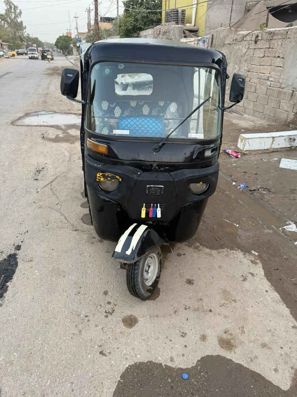 اليلام عليكم بعت هاي التك تك لولد صار سنه كامله ما اجه حولهه اله مهله سبوع اذا ما اجه  اذبهه بل حجز هذه رقمي ***********باسم سيف مهند
