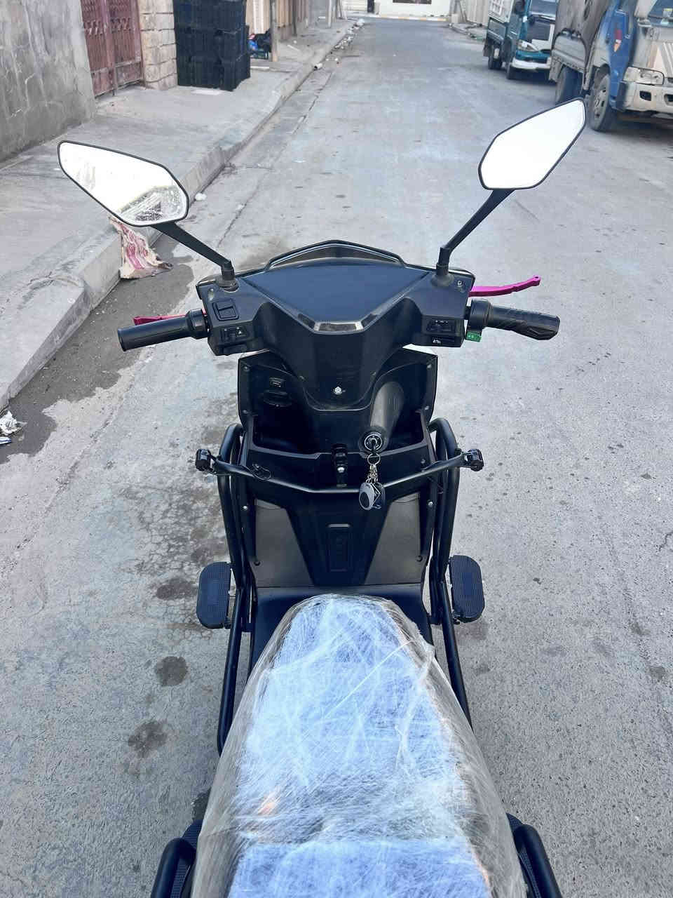 سكنس مدرع موديل 25
اسويج + جهاز انذار + كارت 
بطاريات ع الفحص 
نضافه فول 
السعر 650 وبي مجال 
عنوان الفلوجه 
***********
وتساب 
‭٠٧٥١ ٣٩١ ٩٤٦١
