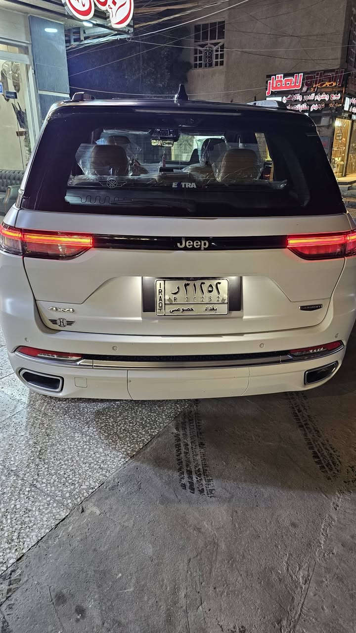 سلام عليكم
جيب شيروكي سومت خليجي وكاله هارلم ٢٠٢٣ ماشية ٨ الاف كيلو سيارة بحالة الوكالة ومغلفة ppf مكفولة اعلى فئة فول مواصفات تحويل ثاني يوم السعر ٥٢٠ ورقة
للإستفسار 
***********
