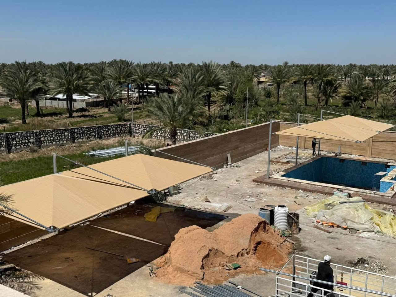 يعلن معمل الماس  للمضلات الحديثه ( الهرميه )( الكيسبان)
1-للقماش الاسترالي 

2-الوتر بروف بس

مضلات هرميه ثابته حسب الطلب ومتعدده القياسات حسب رغبة الزبون

قماش نت استرالي الأصلي  المنشأ مصنع من شركات عالميه🌏

مصنوع من مادة البولي ايثيلين عالية الكثافه والجوده✨

يتحمل جميع التقلبات المناخيه أشعة الشمس🌡️☀️ و الأمطار 🌧️وتياراة الهواء العاليه🌪️

وضمان جادر 5 سنوات وصيانه واستبدال بضمان 5🕗 سنوات

وبجميع الاوان 🟢🔵⚪🔴🟠🟡

يتم التثبيت على ركائز بوري مغلون قطر 5او 6 انج ثقيل🏗️

والهيكل الداخلي بوري مغلون غير قابل لصدأ ضمان 15 سنه لل هيكل🕗

يوجد خصم كبير ا أصحاب المجمعات السكنيه والمدارس وأصحاب المساحات الكبيره

ونعمل في جميع محافظاة العراق وبأنسب الأسعار

للحجز والاستفسار التواصل مع الارقام التاليه وسيتم الرد مباشر ***********

 #ذوالفقار ذوالفقار الحداد
