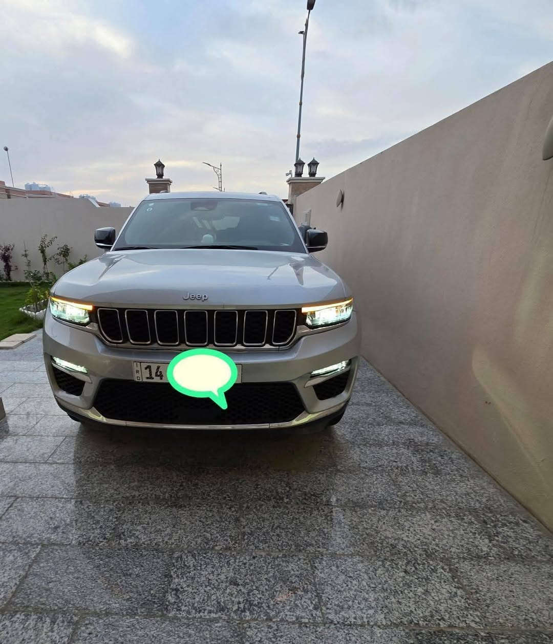 جيب كراند شيروكي
ليميتد موديل ٢٠٢٤
 ٧ راكب مقاعد vip 
رقم بصرة بأسمي ومكانها بصرة .
حادثها موضح بالصور
سيارة جاهزة و نظيفة
السعر 30 الف .
***********
