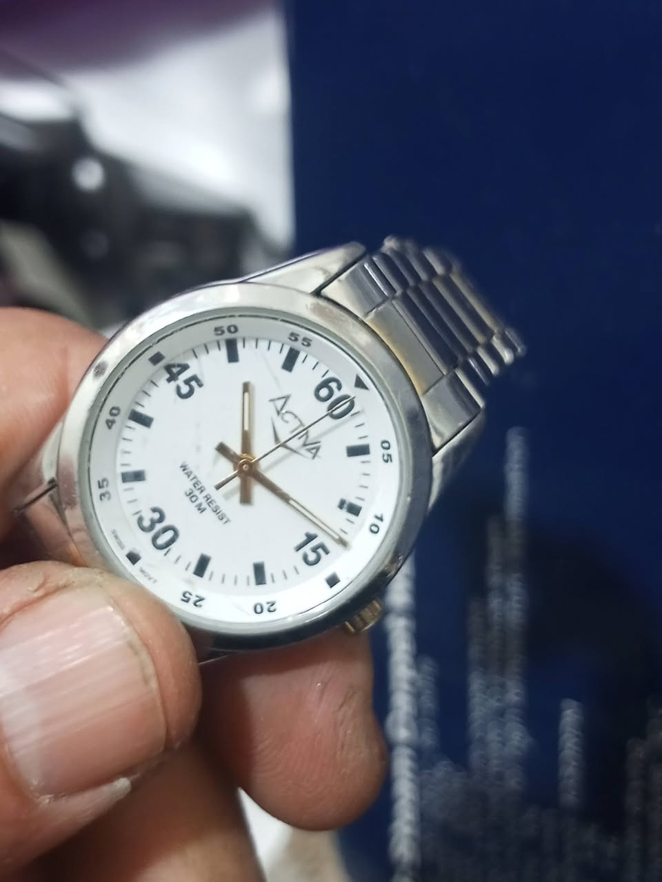 ساعات اصليات 3بي 25دينار 0791142784 رقم العرض 2


**إذا كنت صاحب هذا الإعلان وتريد حذفه لأي سبب، رجاءا أرسل رسالة إلى الدعم الفني**