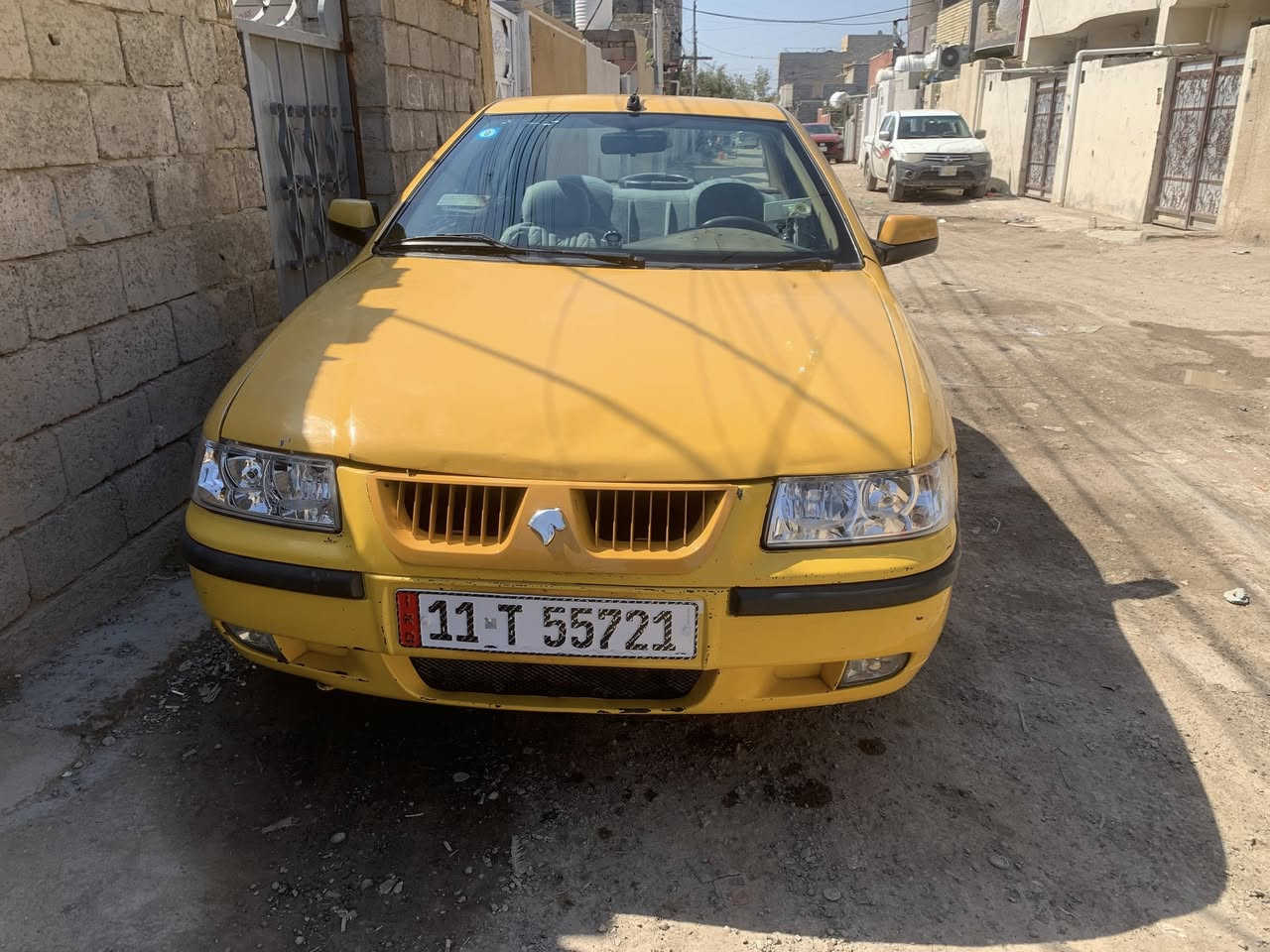 السلام عليكم سمند موديل ١٢ بيها طخه صغيره بلباب الوره موضحه بالصوره والباقي كله بلادي مكينه كير حداديه كله مكفول هيئه مصفره هزه جديده سنويه ٣١ شرط التحويل السعر ٣٧ بيها مجال الاستفسار عل رقم *********** مكاني بوب الشام يم القوس
