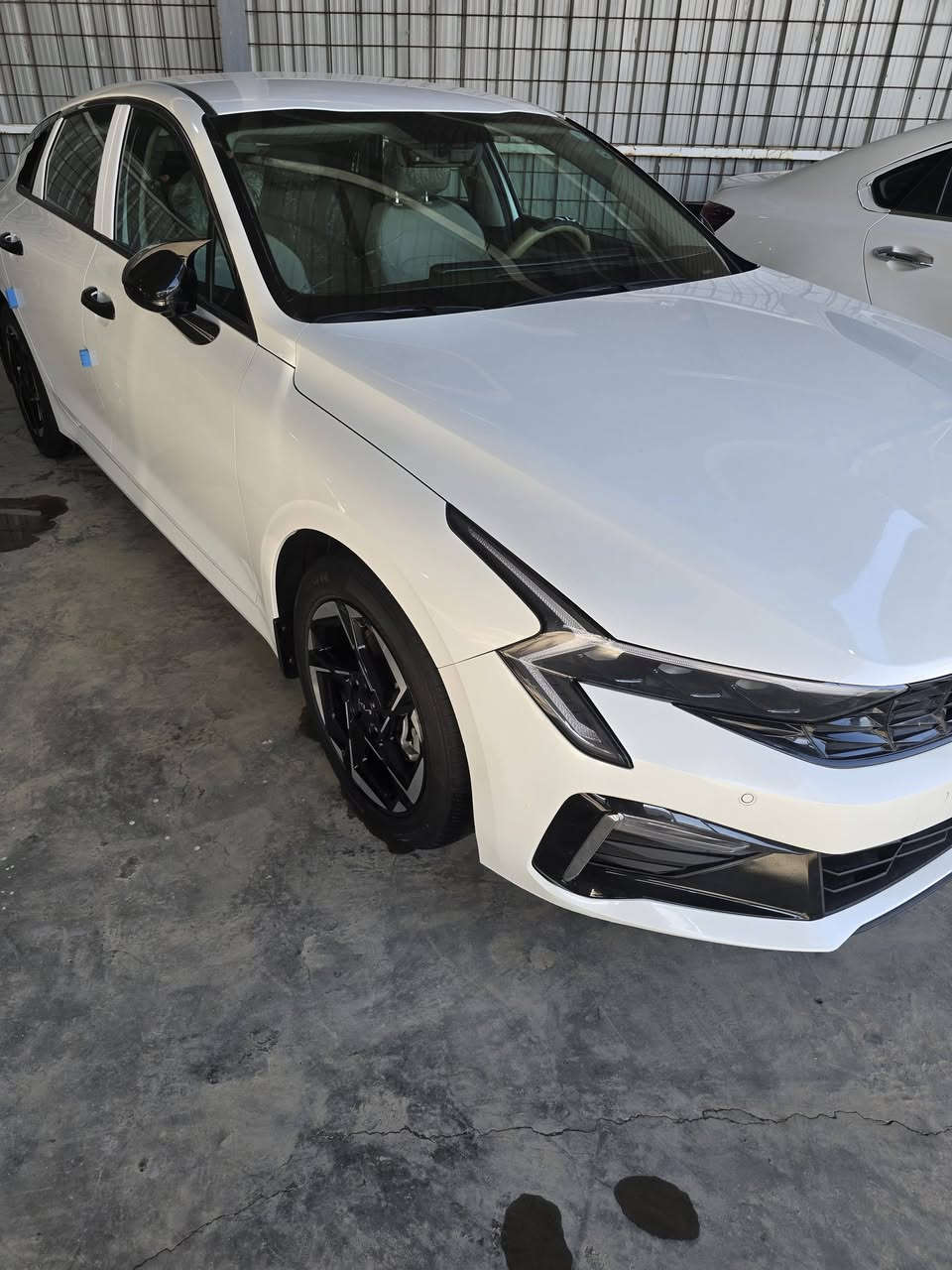 السلام عليكم K5 موديل2024مكفوله ماشيه30مواصفات بك لايت لد بصمه وهذارقمي ***********واسط السعر218
