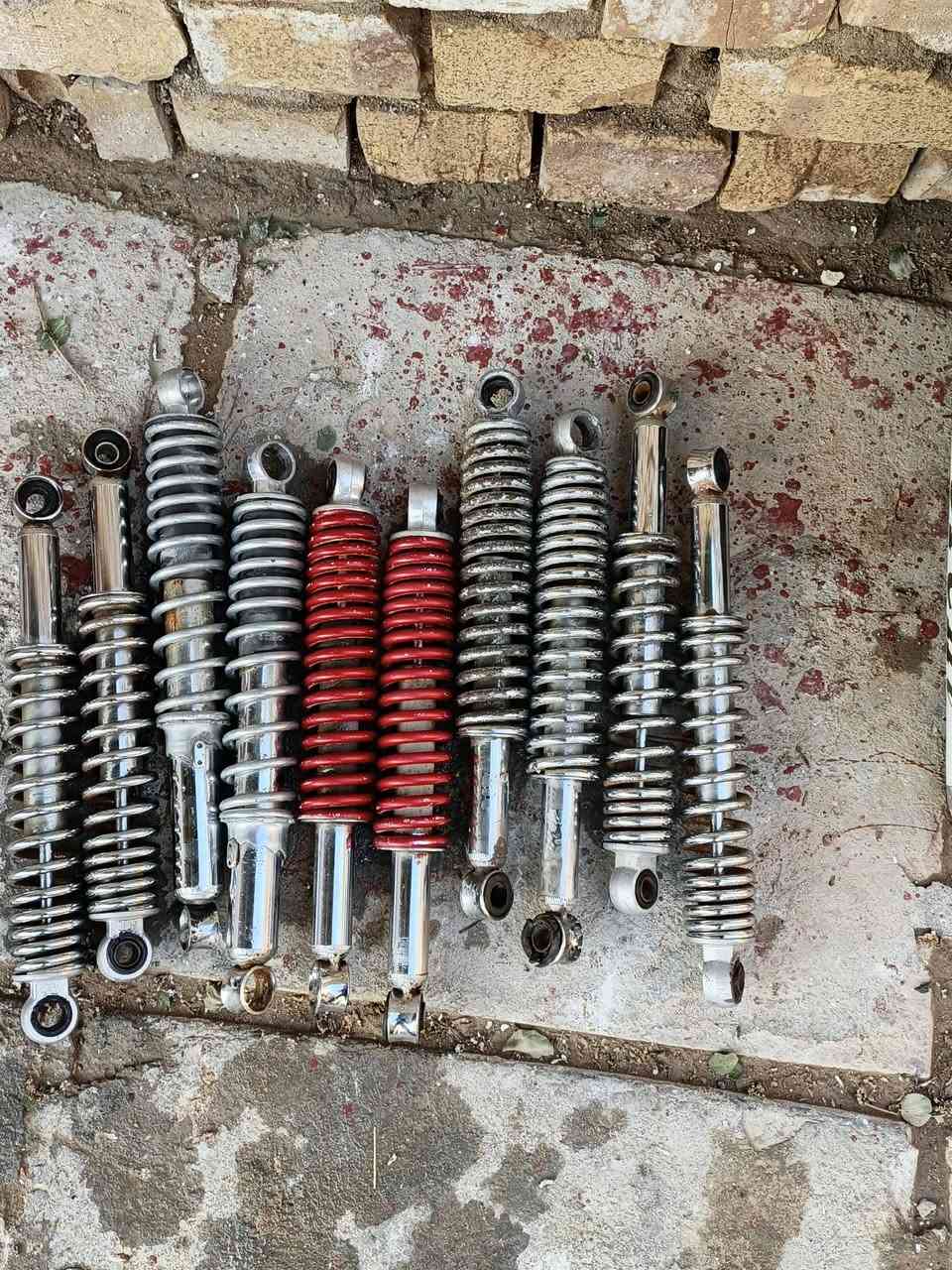 السلام عليكم تانيكات ودبلات وطبلات وجاملغ للبيع قيم واخذ مكاني شطره *********** بي واتساب
