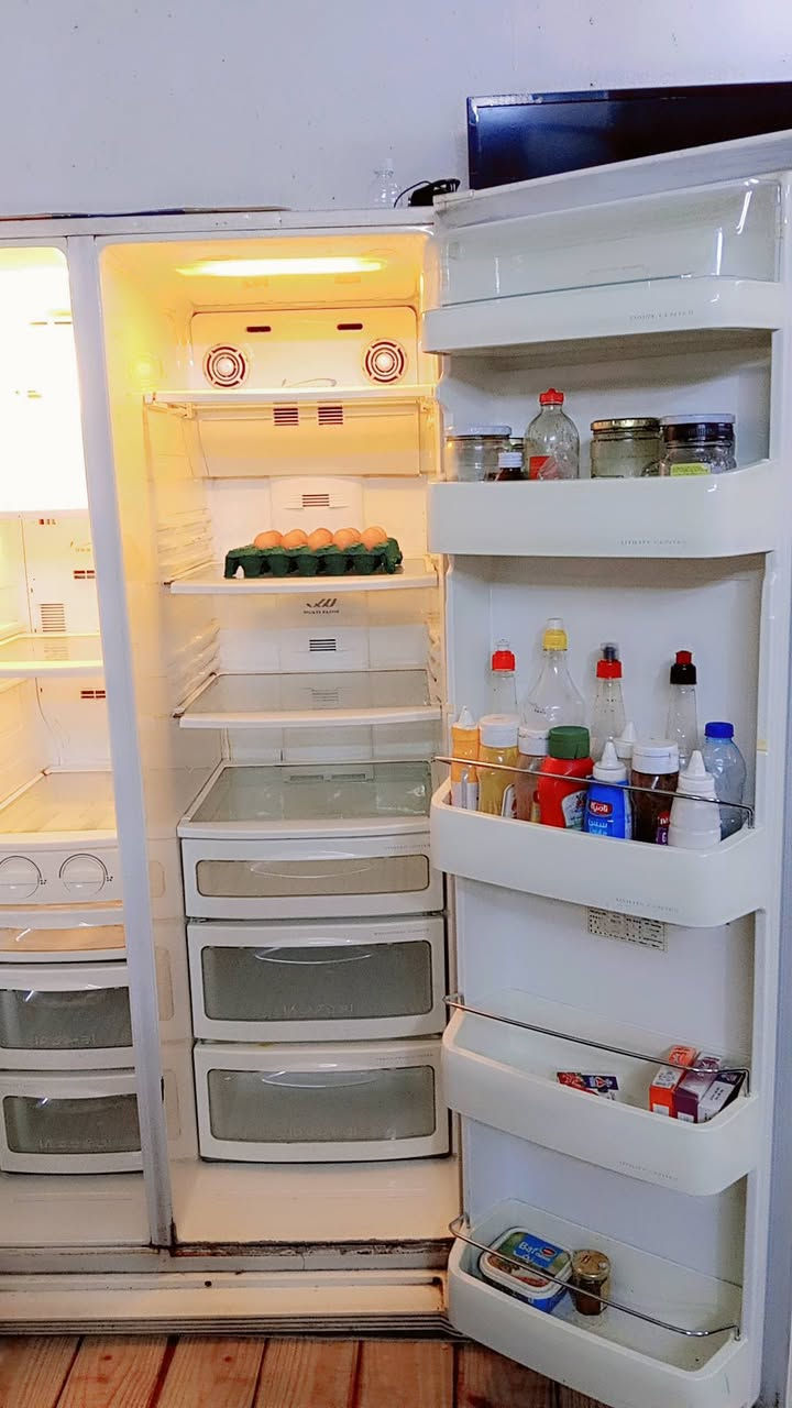 ثلاجة شغالة نقص فقط غاز السعر 250الف


**إذا كنت صاحب هذا الإعلان وتريد حذفه لأي سبب، رجاءا أرسل رسالة إلى الدعم الفني**