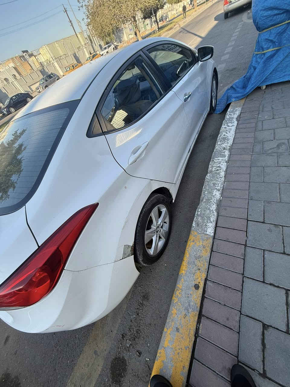 النترا  2012  وارد خليجي GLS
فول موصفات 
اشاير بل مري 
سلايد روف 
بصمه تشغيل
مكينه 1800
رقم بغداد أنكليزي 
سنويه بأسمي 
للبيع عارضها ب 105 وبيها مجال 
عنواني بغداد رقم الهاتف ***********
