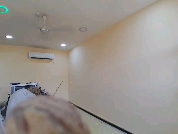 مواد وعمل نوع صبغ بلاستيكي المرجان  مع تصليح الثقوب والفطور  السعر المتر 3 الاف
بس عمل مع تصليح الثقوب والفطور المتر  2 الفين 
بس صبغ بدون اي تصليح يعني بياض جديد المتر الف ونص...
الصباغ محمد سوادي اشتغل داخل بغداد فقط للتواصل واتساب ***********
