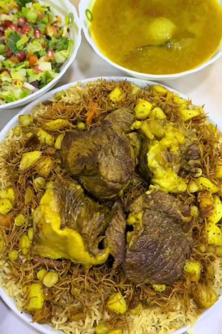 متوفر
 على الفطور جميع انواع طبخات🥰
توصيل سريع 🌹
للحجز والطلب مراسله البيج 😍
واتصال على رقم 📲***********
توصيل كرخ رصافه🚗🚖🛵
مكاني😍بغداد السيديه
