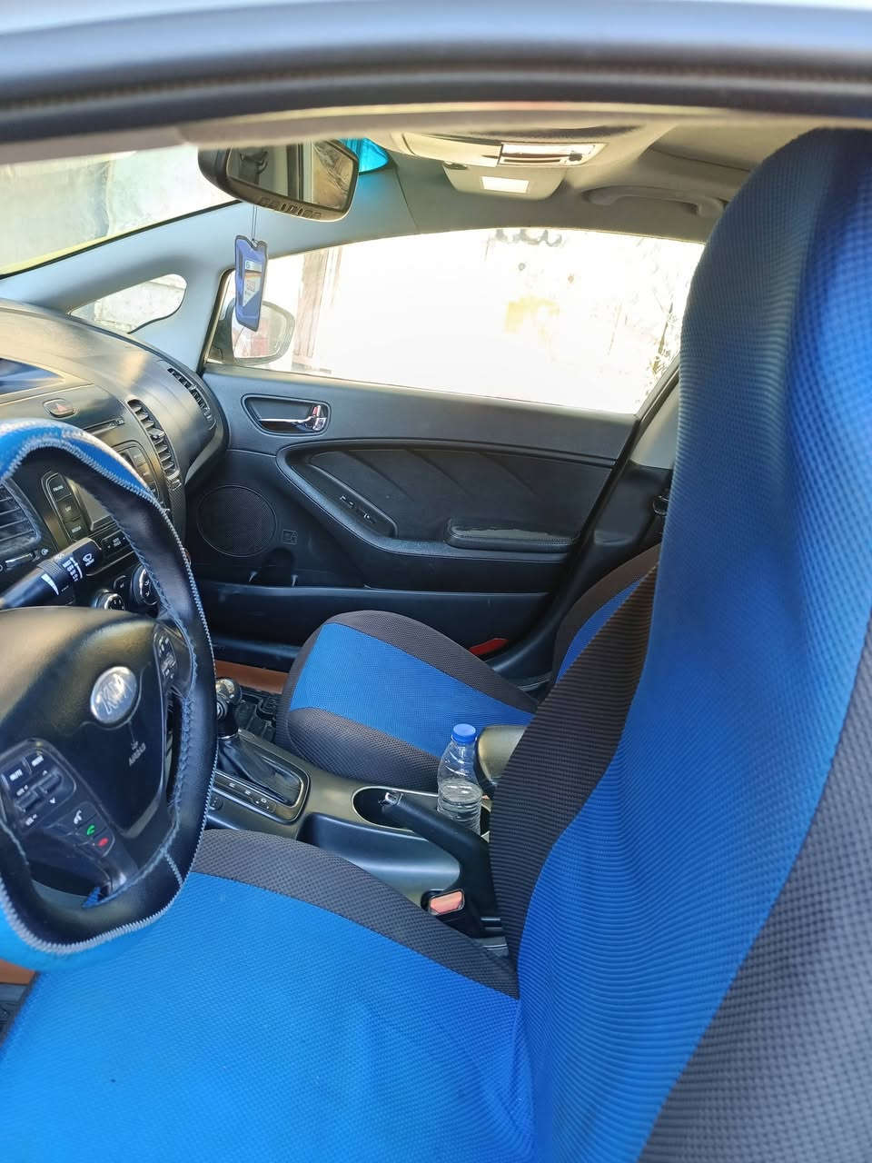 سلام عليكم فورتي موديل2015 فول الفول لل اخير بصمة تشغيل تحكم استيرن مري شفط ترحيب  ذاتي كشن كهرباء محرك الفين دوش المرغوب كير اي تي المرغوب سلايت صدر خلفي امامي جديد حادث جاملغ امامي أيمن ليبل واحد السيارة السعر 111 وبيه مجال للطيبين رقم الهاتف *********** بغداد رقم بغداد دولي هزة جديدة
