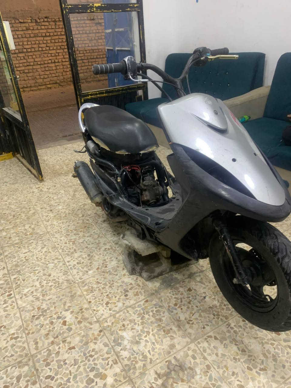 دراجه كوم حديد: دراجه طفت وماعرف شنو بيه وانه شامره بل بيت ّ:مكاني القبله حي الجامعه :سعر 190


**إذا كنت صاحب هذا الإعلان وتريد حذفه لأي سبب، رجاءا أرسل رسالة إلى الدعم الفني**