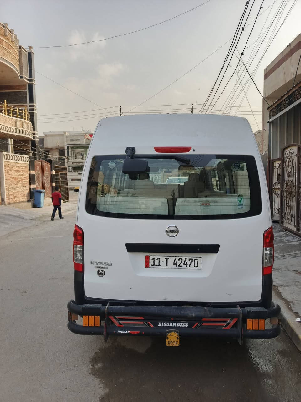 السلام عليكم كيه نيسان يورفان عالي مكفولة كفالة عامة سيارة موديل ١٦ رقم بغداد السعر ٢٣٠  مكاني الدورة للاستفسار الاتصال ***********
***********
