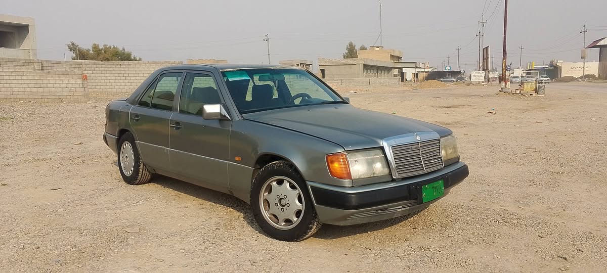 السلام عليكم مارسدس دب بلادي كير ومحرك بلباكيت كهربائيات كلها شغاله صدر امامي خلفي  جديد كابون بنزين كهربائياتها كلها شغاله سياره ماتصرف عليها دينار رقم نينوى شرط الوكاله والتحويل ايمت متريد كير توماتيك طخم تاير جديد كل شي شغال بيها الرقم ***********. السعر 33وبيها مجال
