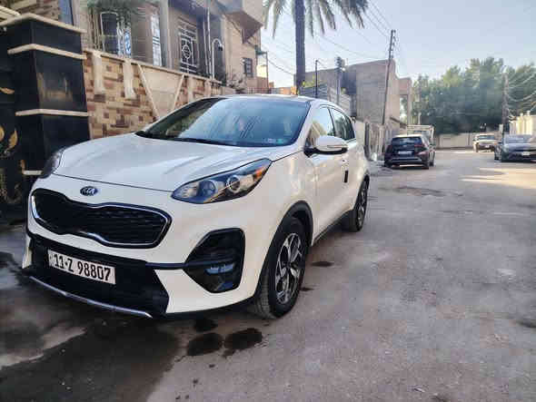 السلام عليكم
 كيا سبورتج موديل ۲۰۲۰ وارد امريكي حادث سطحي بسيط جدا جاملغ الامامي الايمن وبدون دواخل وبدون ايرباك
سونارها مرفق بالصور
 ماشية 59 الف مايل 
رقم بغداد انگليزي بأسمي
 البجم كله زنون عالي ناصي وبلوجكتر لد فول تحكم ستيرن 
6ايرباك يل كب اربعة دسك ونظام تزحلق اي بي اس شاشة اصلي كار بلي 
رادار امامي 
اوتو ستوب
 مري شفط
 واشاير بالمري
 السعر١ ١٨٨ وبيها مجال بسيط مكان السيارة شهداء السيدية
***********
***********
