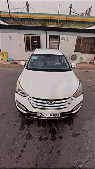 السلام عليكم سنتافي 2013 خليجي للبيع ماشيه 205 الف كيلو 
مصبوغه عام مجفيه على صفحه سايق 
مكينه ٤ سلندر 2400 دوش مفتوح 
سنويه ب اسمي  
٣ قطع تبريد 
السعر ١٠٥ وبي مجال 
للأستفسار ***********
