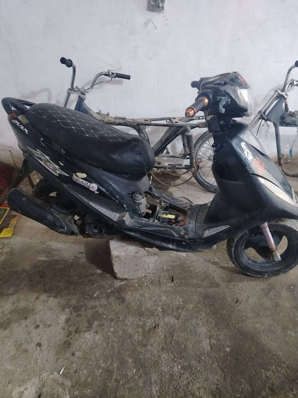 سلام عليكم ماكس عدله بلادي 49
مكينه مفتوحه مكان كربلاء ابراهيميه سعر 500 وبيه مجال ***********
