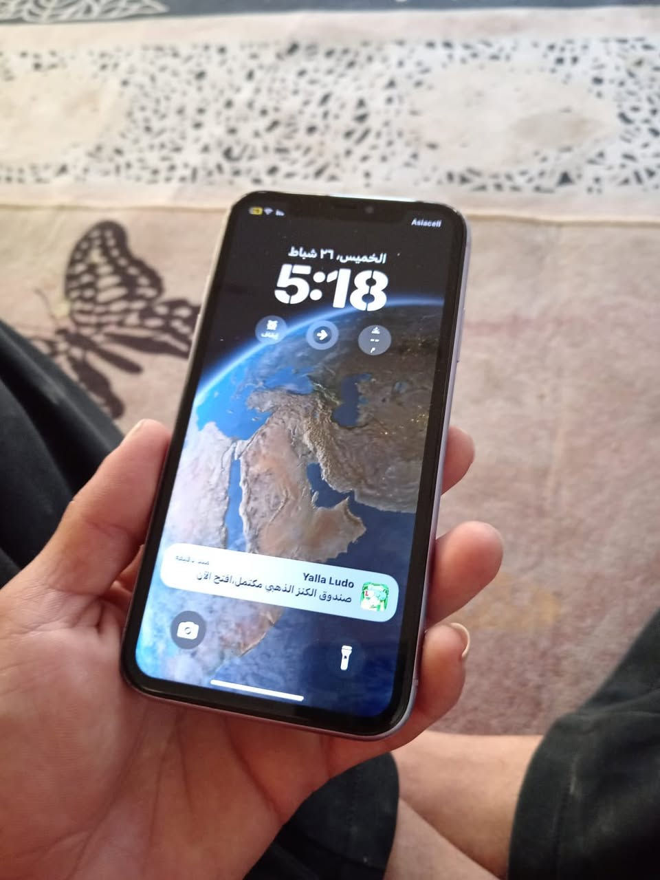 11 عادي لون مميز ذاكرة 128 مستبدل ضهر وكالة شاشة اصلية فيس ايدي شغال جهاز من كامرات اتصال سماعات نت كله شغال 220 وبي مجال بسيط
مكاني بغداد 
***********
