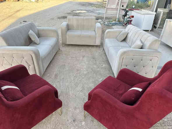 ـــتخم 10 مقاعد مستعمل نضيف 😻
(خـانقـين ♡ داره كونـارة ♡) 
  💧داخـل مـعمل الـماء💧 
«مـزاد أحمـد للأثـاث ألـمنزلي»
               ***********
