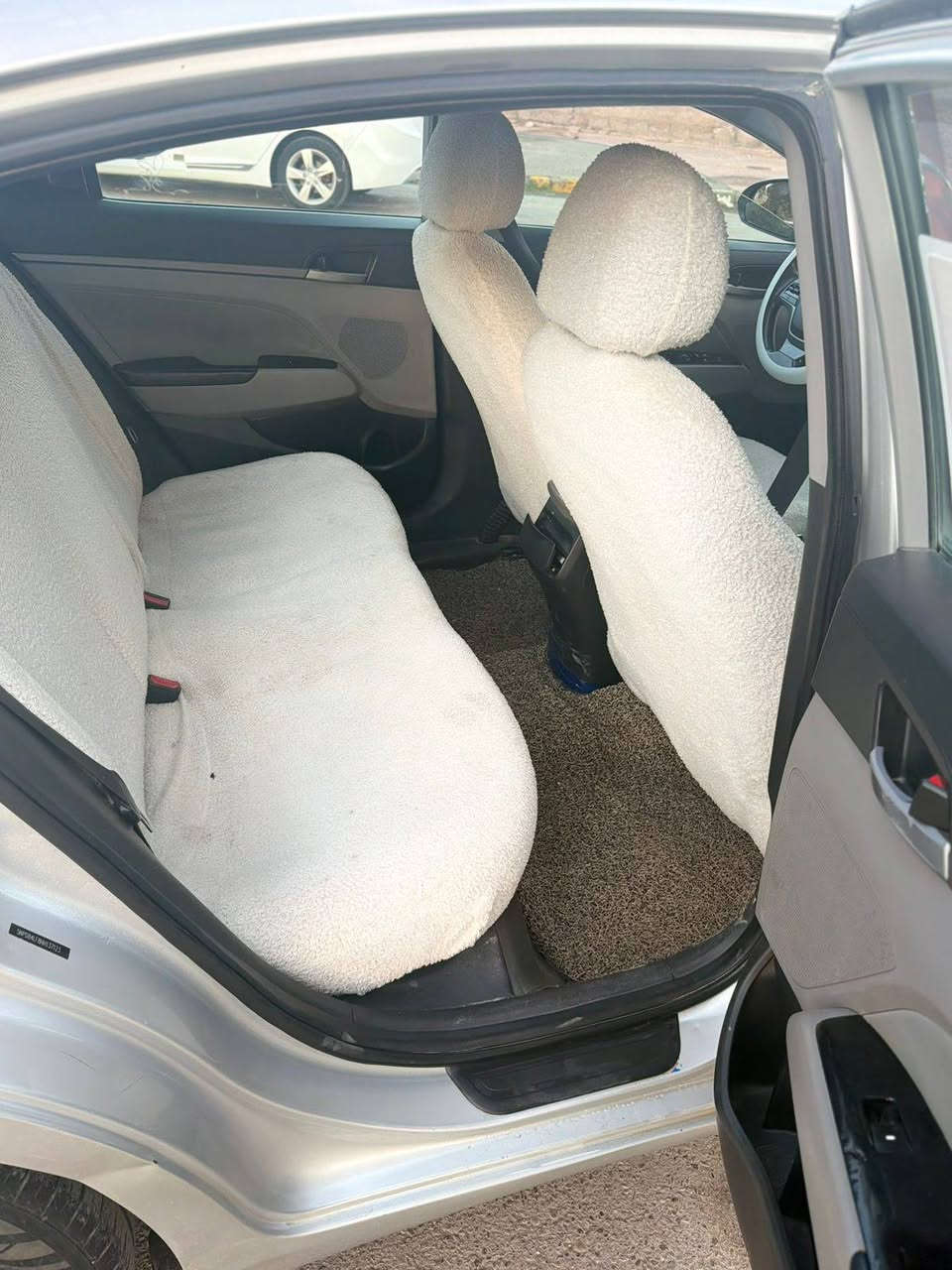 سلام وعليكم النترا موديل 2017
سياره جاهزه كير مكينه حداديه كلها كفاله 
سياره بيها قطع ابيع صبغ حزام حادثها جاملغ خلف 
ترايها يخبل 
مكينه 2000دوش 
كير. At بلادي 
سعرها 107وبيها مجال 
مكاني بغداد البياع 
***********
