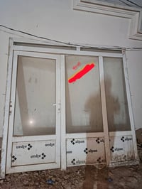 جام خانه pvc نضيفه وكامله قياس مترين للاستفسار الاتصال 07705853586