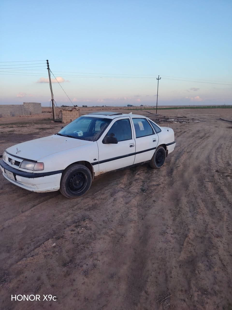 السلام عليكم
سياره اوبل فكترا للبيع
اللون ابيض الموديل 93
محرك 18
رقمه الانبار مشروع وطني
كير ومحرك شرط
كشر نضيف
صدر نص عمر
رقم الهاتف ***********
