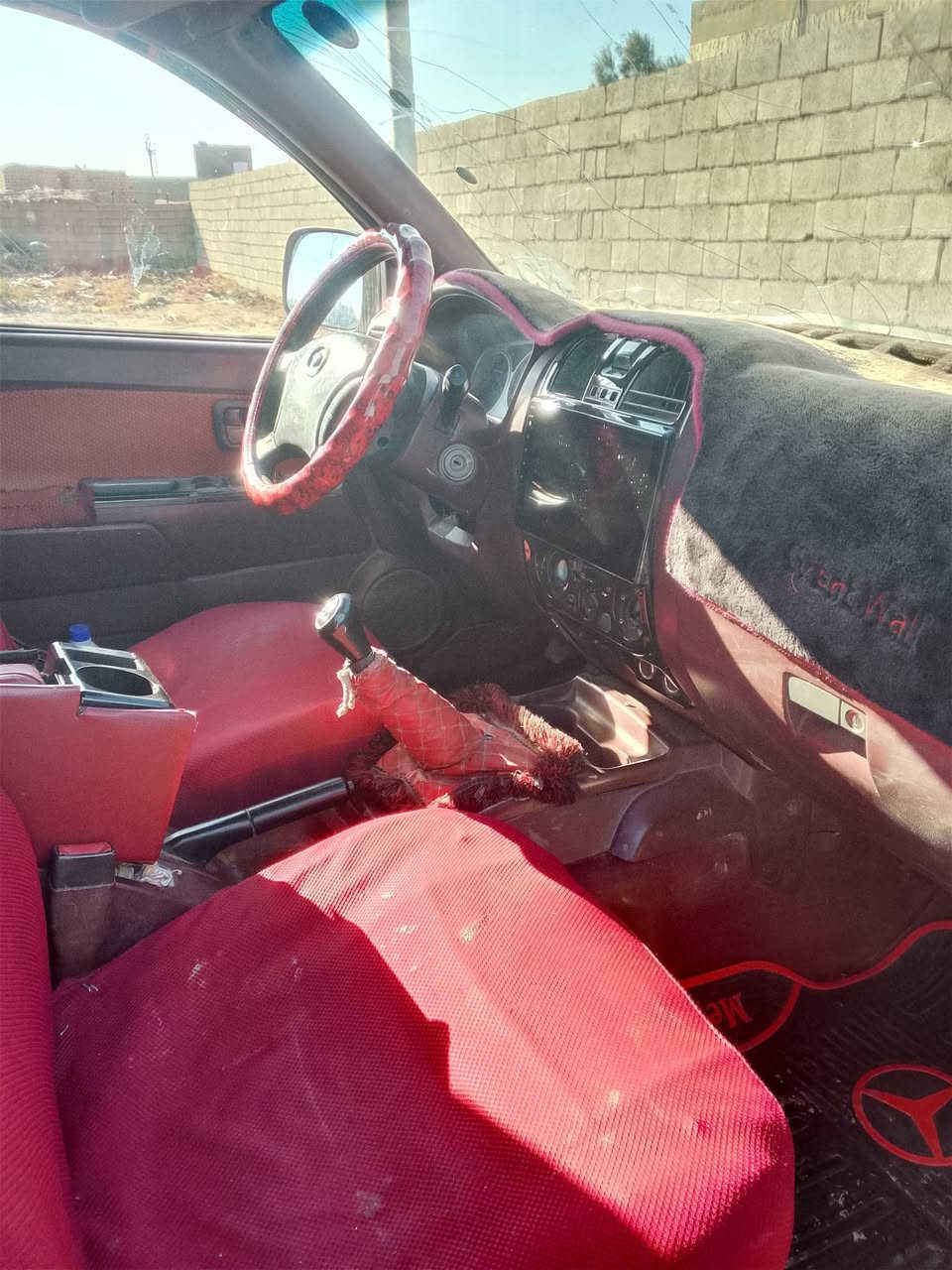 كريت ويل 2012 بيه خياس ومعمر
وسنويه ال 27 كير ومحرك مكفولات رقمه قادسيه 
وتحهد بل تحويل  تبريد شغال 
مكان سياره واسط شحميه 
*********** 
سعر 48 بيه مجال حك جيه
