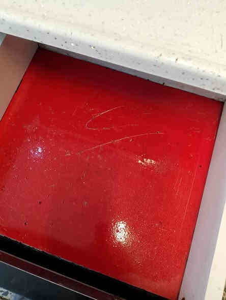 سلام عليكم كاونتر مستعمل للبيع نظيف جدا 3متر مرمر سنكي السعر 350اوبي مجال كربلاء حي  العسكري لعابد ومقابل مستوصف ***********او*********** كربلاء
