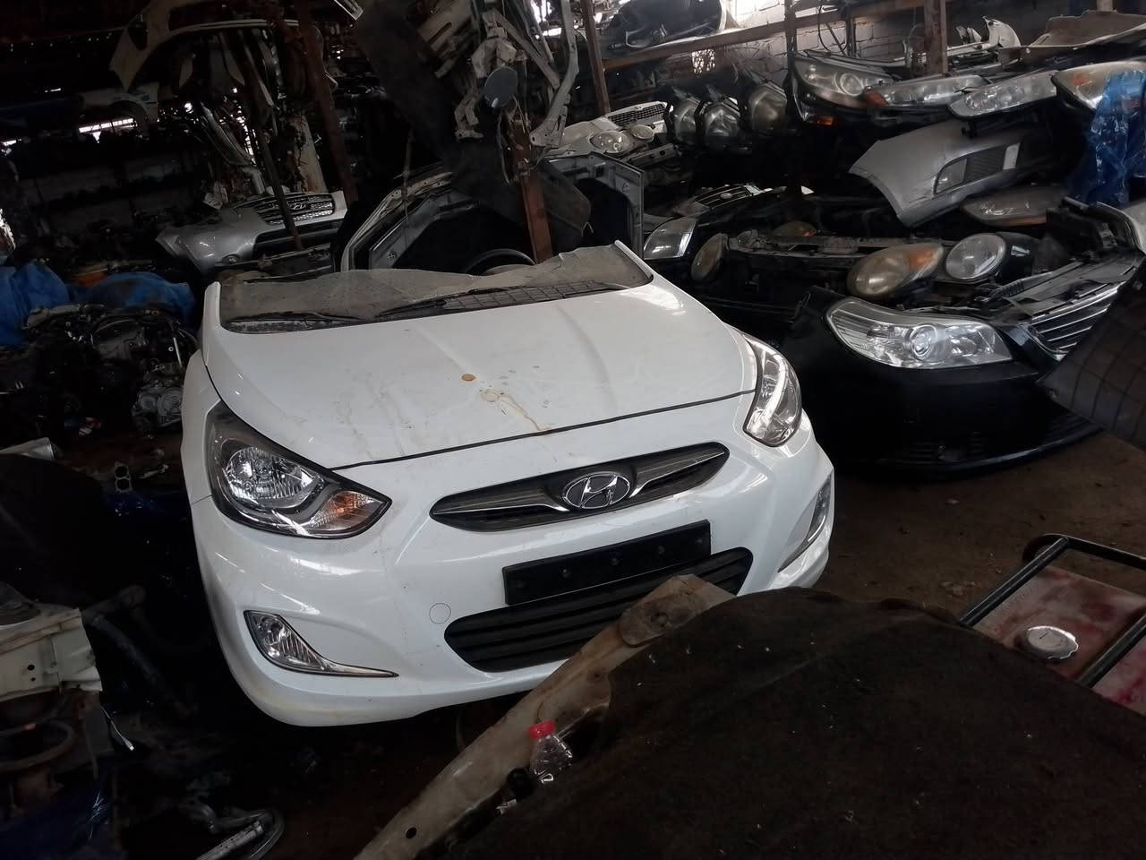 قطع غيار اكسنت البيع حله حي الصناعي  ***********
