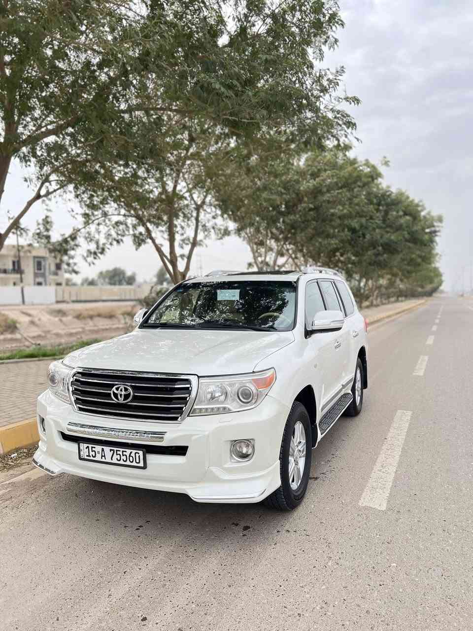 السلام عليكم لاندكروز 
موديل 2009كفاله عامه
رقم انبار باسمي مشروع وطني  
بيه باردات اشويه حك شبر 
الباقي كفاله عامه من الصبغ 
والفتح والتبديل 
مواصفات بريم تنته تحكم استيرن 
قفل سنتر لك تشغيل عن بعد عند التقفيل 
يشتغلن الايتات منضومه زنون كامله اصلي 
محرك مكفول 8سلندر ام ديفيدي 
لاتنقيص ولاتبخير 
صدر جديد ابلادي تخم تاير جديد 
السياره مابيه نقص برغي مال جناي 
 السياره ماشيه 220 حقيقي  السعر خاص 
   العنوان صلاح الدين بلد  ***********
