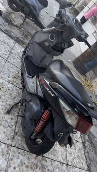 دراجه سكنس فحل دراجه جديده قبل شهر نزلتها من لرمبه  تجي تأخذها وتسافر ...