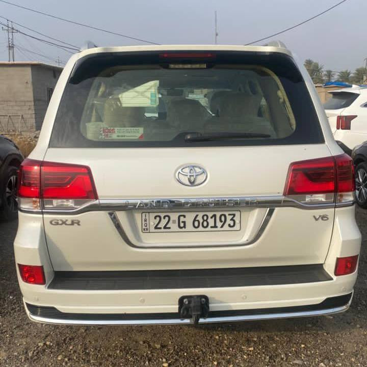 لاندكروز شركات ٢٠٢١ مسستمه 
جنطة كهرباء  كشنات اثنين كهرباء  شاشة لكزز 
باقي مواصفات اللاندكروز الفول 
ماشية ٩٣ الف 
السيارة جديدة كانما ماشية ٤٠ الف 
مكفولة كفالة عامة
محرك كير واير بشرط مامفتوح 
سيارة حيل نظيفة كلشي عل بلاد جديد 
سنوية هزة كلشي جديد مدفوع لـ
باسمي السنوية بشرط تحويل وغرامـة
سيارة مابيـها دينار مصرف كامل من كل نواحي
رقم صاحب سيارة ***********
