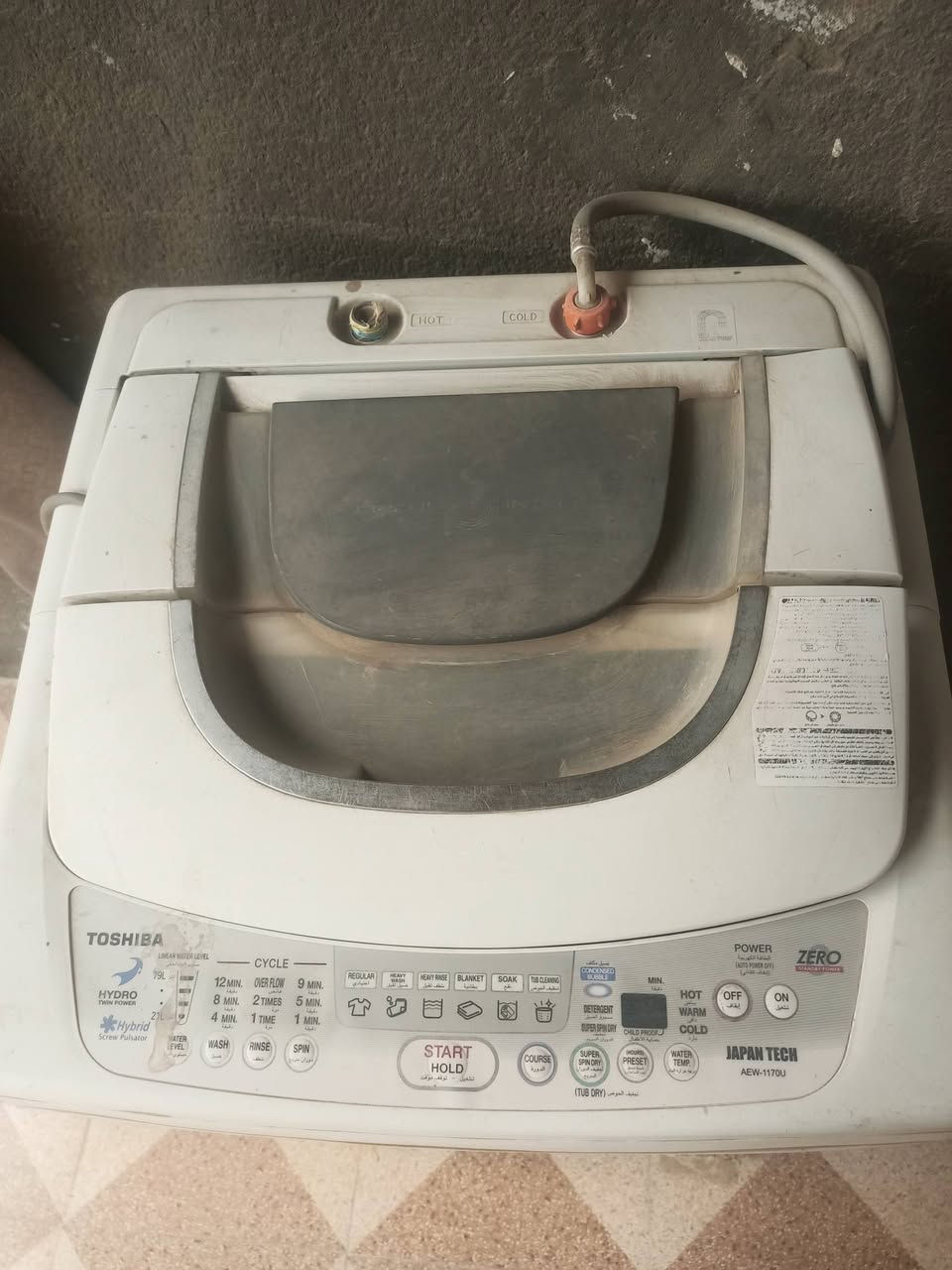 السلام عليكم غساله اوتوماتيك توشيبه شغاله حجم 16 كيلو شغاله بس حوض متحرك فمن تتحرك تطلع صوت سعره ب125 
***********
