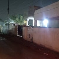 دار للبيع. ركن على شارع تبليط مساحه 132واجهه  11متر. ونزال 12متر طابو ...