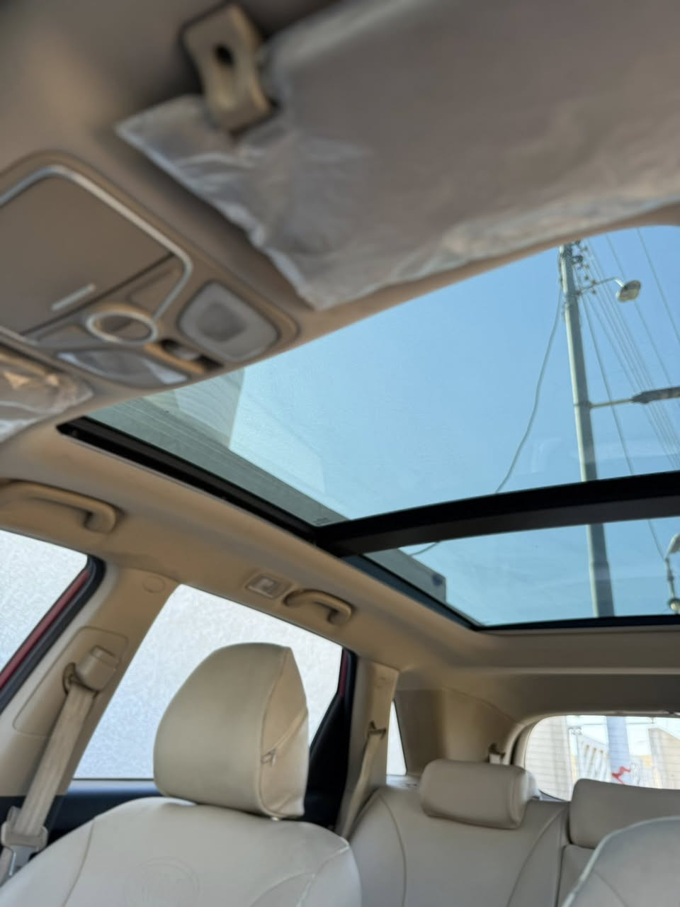 السلام عليكم
سورنتو للبيع 2014 خليجي
فول مواصفات واحد على واحد فقط بنيد صبغ بدون فتح فقط خارجي بسبب الفابلون من الشركه موصفاته
بانوراما 
ماشيه 94 الف حقيقي
بصمات عدد ثنين
مري شفط
شاشه اصليه
ترحيب Sorrento بل دوس
سبعه راكب 
ثلاث قطع تبريد 
مكينه 6V 3500
تحكم كشن كهربائي
حساس امامي خلفي
تحكم ستيرن
حاكيه اتصال 
ايكو تقليل صرف الوقود
فور ويل 4x4
دوسات بلادي بل صفاح
رقم اربيل هزه وسنويه جديد بسمي شخصياً السياره جديده بمعنى الكلمه المكينه برغي ما مفتوح بيه حداديه بلاديه شركه سبير شركه كله على وضع الشركه سياره كلش جديده مال جناي مكاني بابل مركز المدينه للستفسار ***********
