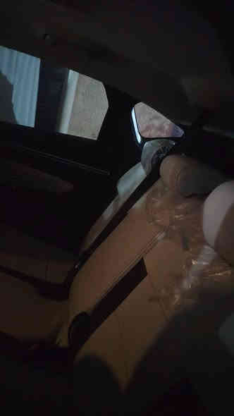 لدينا  توسان ٢٠٢٤ ماشيه ٣٠ مكفوله من رصعه كفاله عامه وشخوط  مكاني الكاضميه فول فول سايد بريك دكمه  رقمي نضافه سياره 100 خاليه من رصعه وشخوط رقمي ***********. دوشمه ارضي والكراسي درجه اولى
